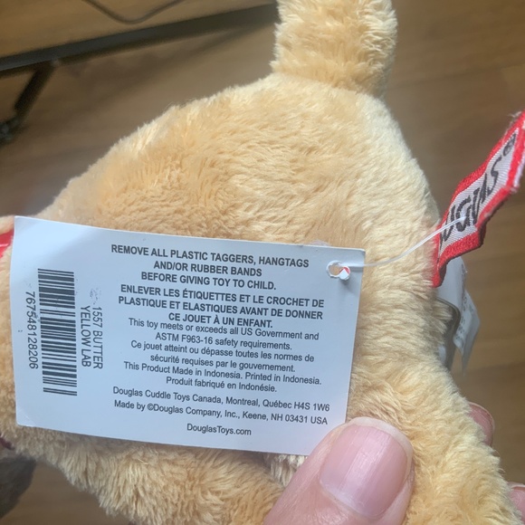 Douglas Butter Yellow Lab with Red Ribbon New with Tags - Picture 5 of 11